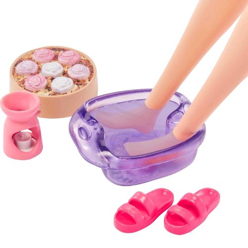 Barbie Giornata alla Spa: Relax e Divertimento con Cucciolo e Accessori - immagine 6
