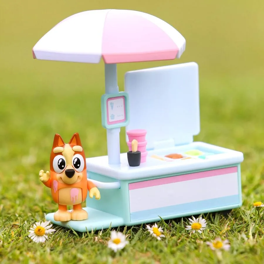 Bluey playset assortiti: Bluey’s bike e Bingo’s Ice Cream Vehicle – Giochi preziosi | 22cm x 7cm x 16,5cm - immagine 8