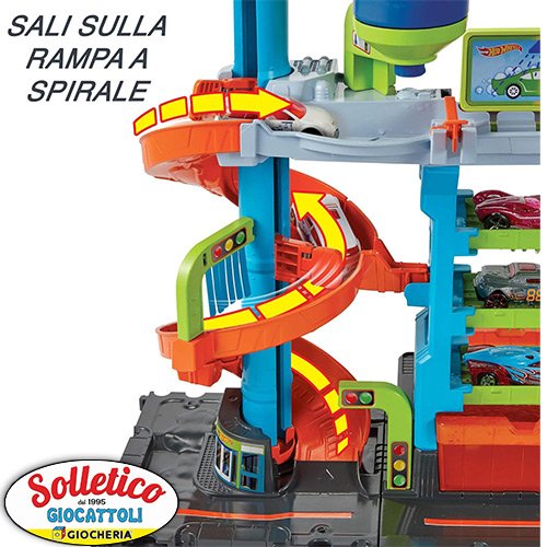 Mega Torre Autolavaggio – Hot Wheels™: Il Gioco Interattivo per Pulire e Trasformare le Auto - immagine 6