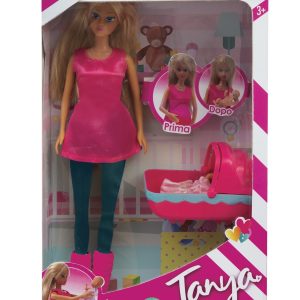 Tanya in dolce attesa con accesori bebe’