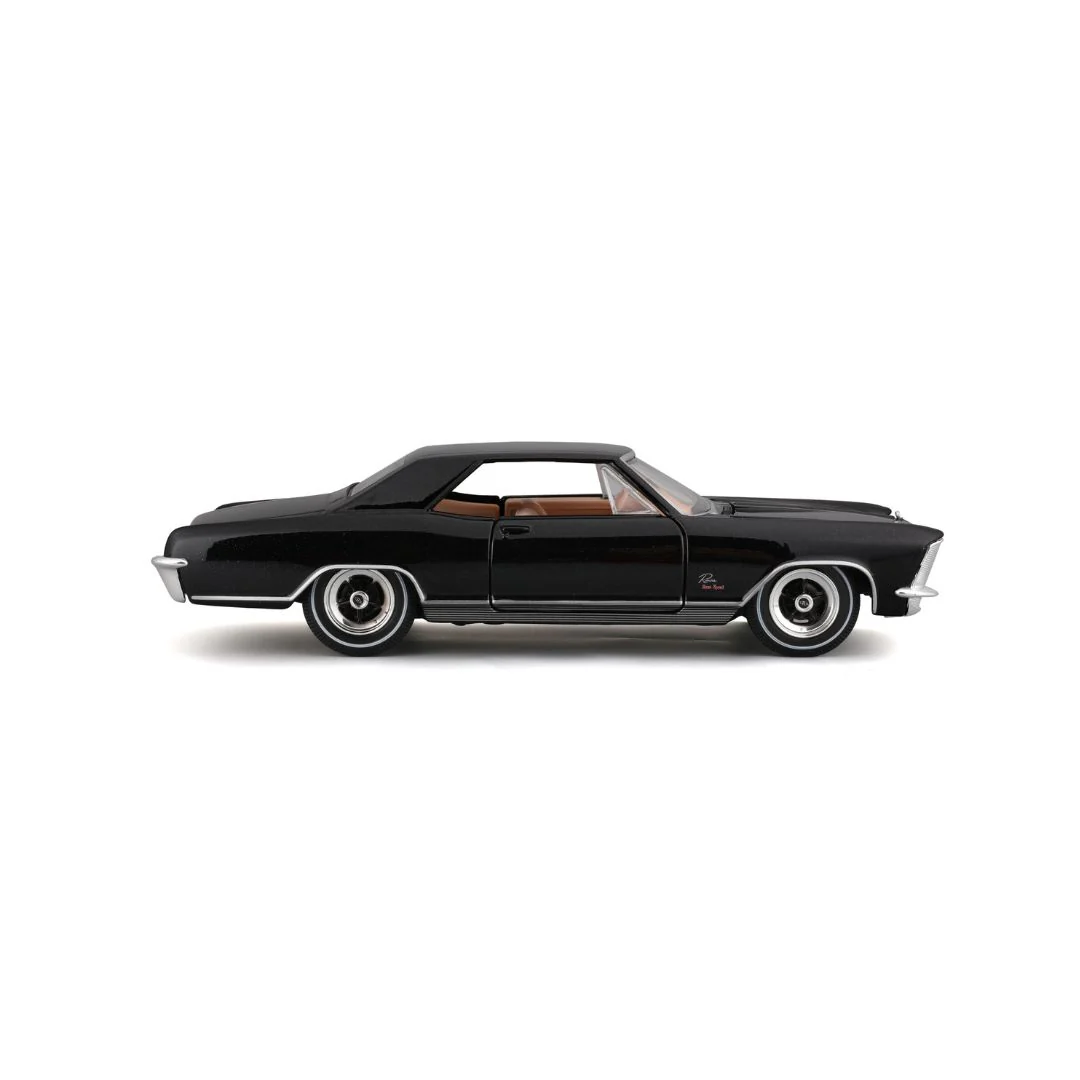 31214 Bburago Maisto - Buick Riviera (1965), nera - Scala 1:24 - immagine 9
