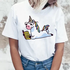 Maglietta Unicorno Che Legge