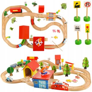 Pista treno in legno con edifici e binari – 69 elementi
